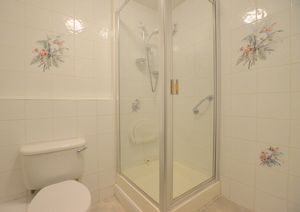 Photo 9- click for photo gallery